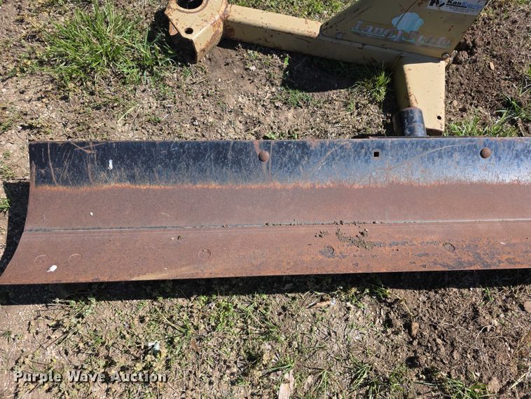image for item EV2156 Tractor attachments