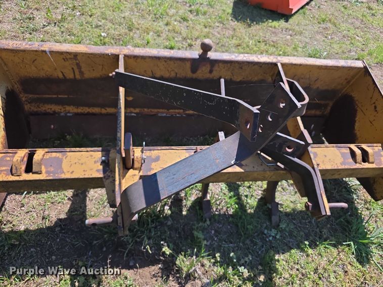image for item EV2156 Tractor attachments