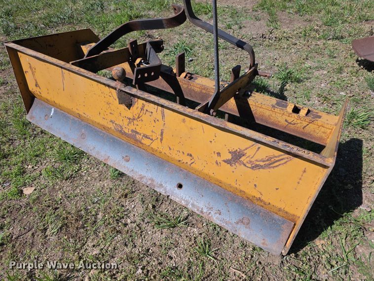 image for item EV2156 Tractor attachments