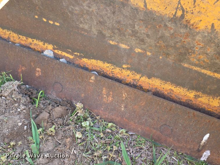 image for item EV2156 Tractor attachments
