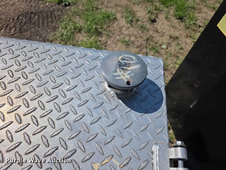 image for item EV2157 Fuel and lube equipment