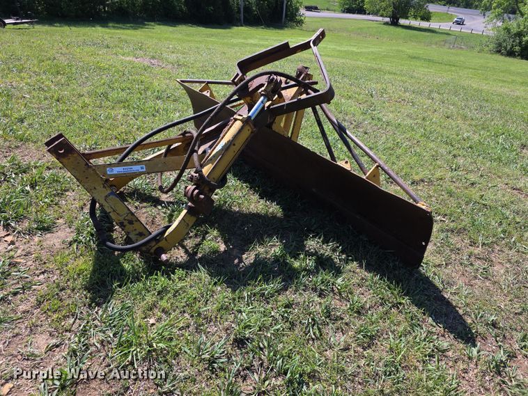 image for item EV2159 Three point blade