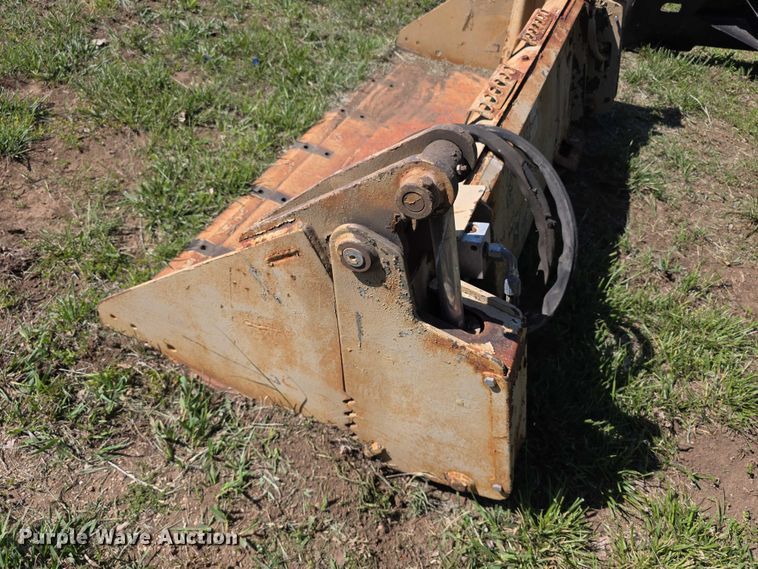 image for item EV2162 Bobcat 68 combo BKT  four in one skid steer bucket