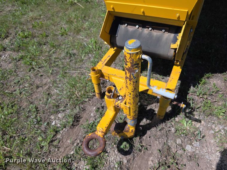 image for item EV2165 Lindig  D12  topsoil shredder