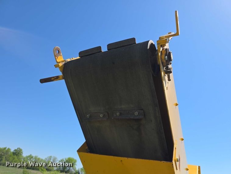 image for item EV2165 Lindig  D12  topsoil shredder