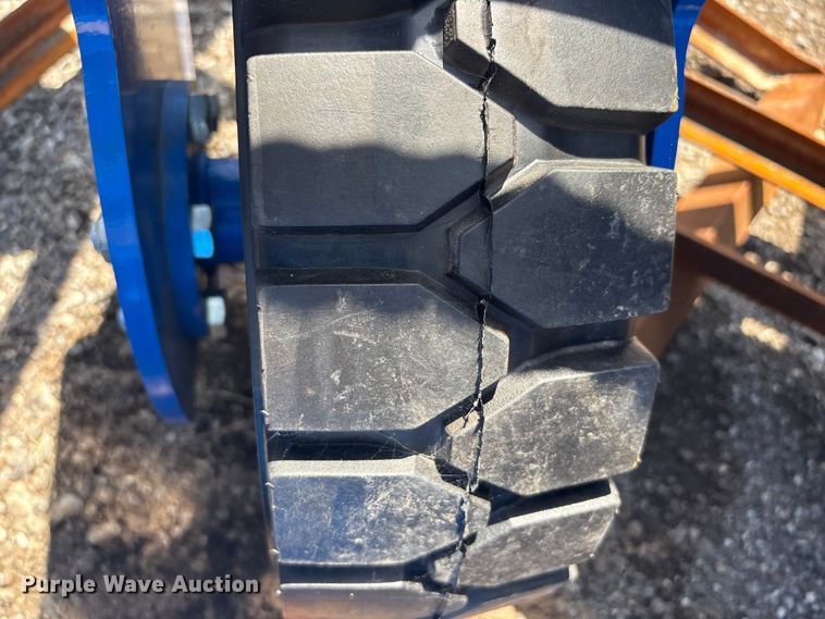 image for item EV2956 2025 Topcat SSSCR72 skid steer soil conditioner