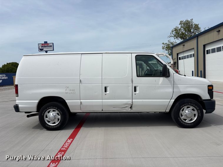 image for item EV2966 2012 Ford E350 van
