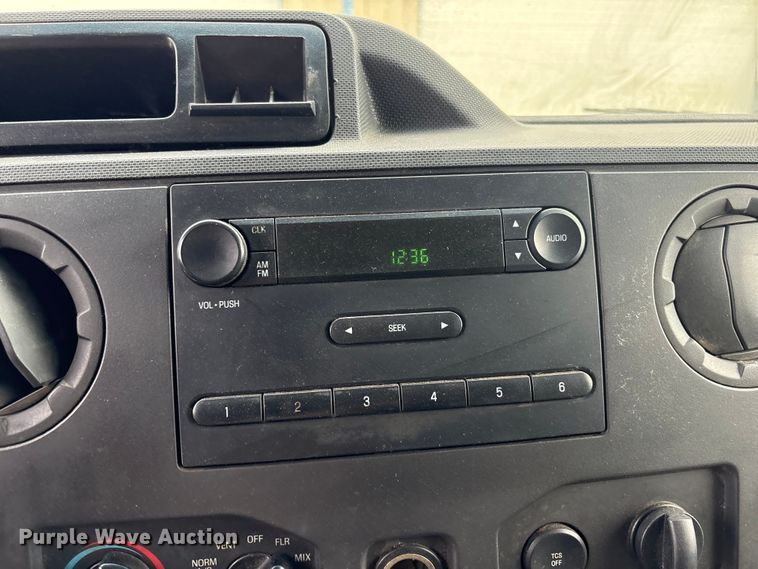image for item EV2966 2012 Ford E350 van