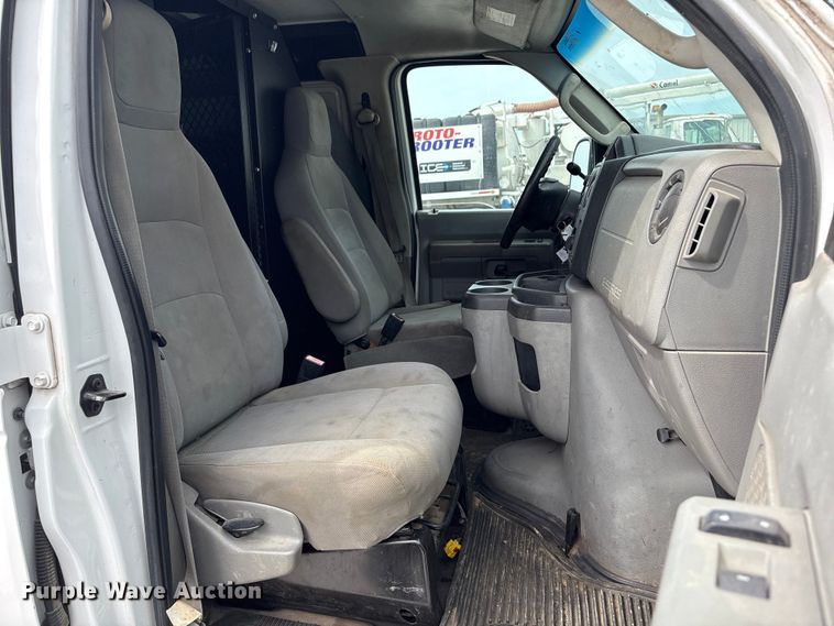 image for item EV2966 2012 Ford E350 van