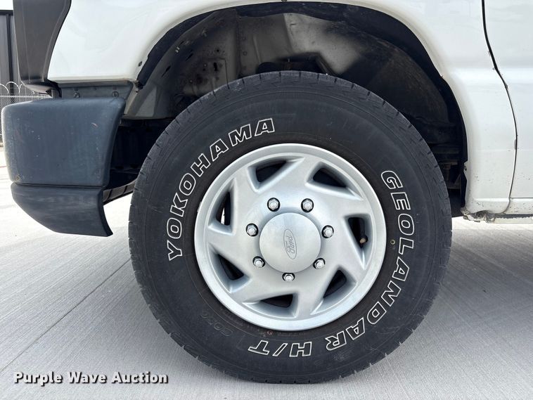 image for item EV2966 2012 Ford E350 van