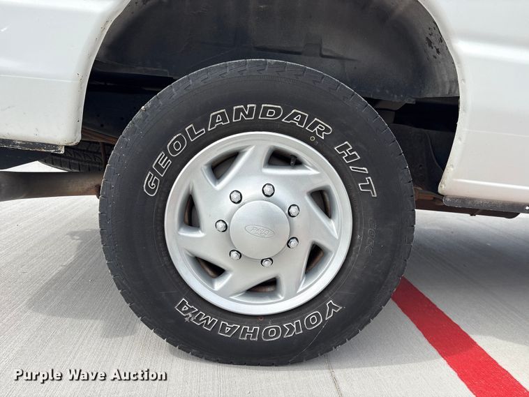 image for item EV2966 2012 Ford E350 van