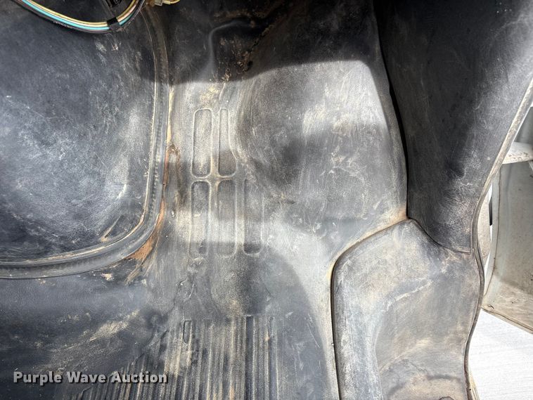 image for item EV2967 2014 GMC Savana van