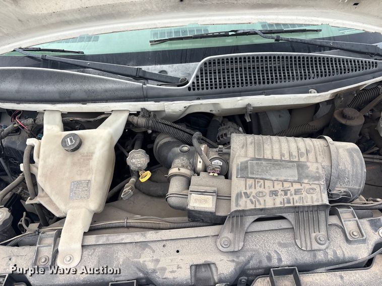 image for item EV2967 2014 GMC Savana van