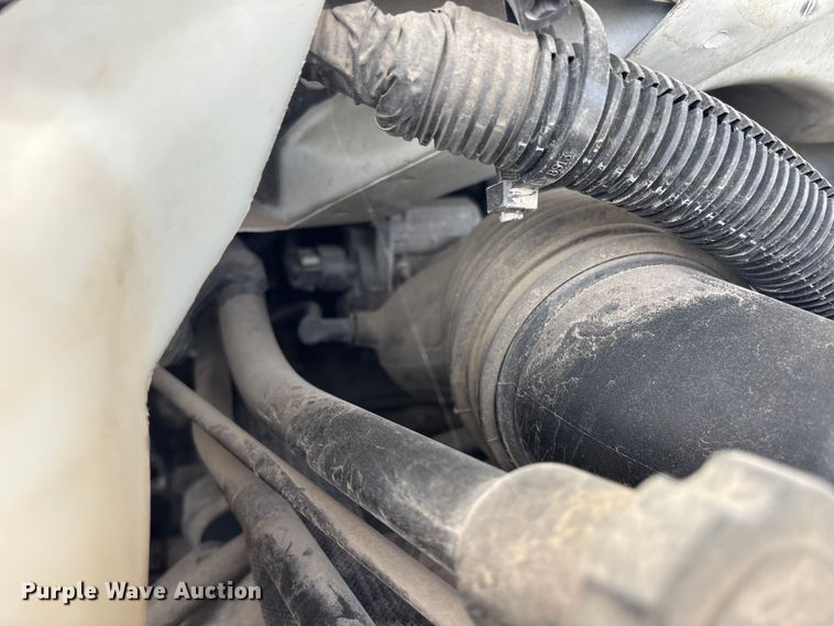 image for item EV2967 2014 GMC Savana van