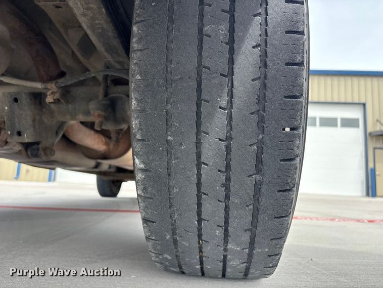 image for item EV2967 2014 GMC Savana van
