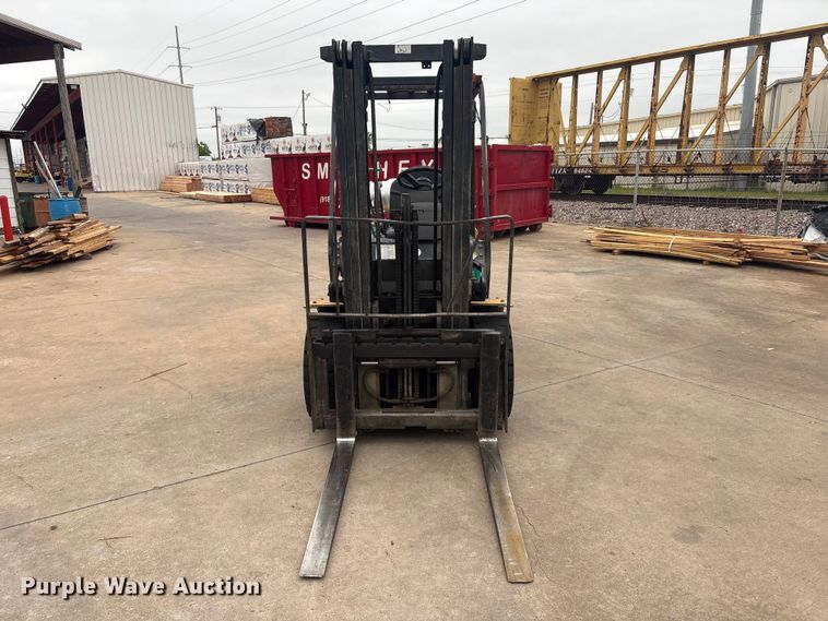 image for item EV2969 Komatsu FG30HT-14 forklift