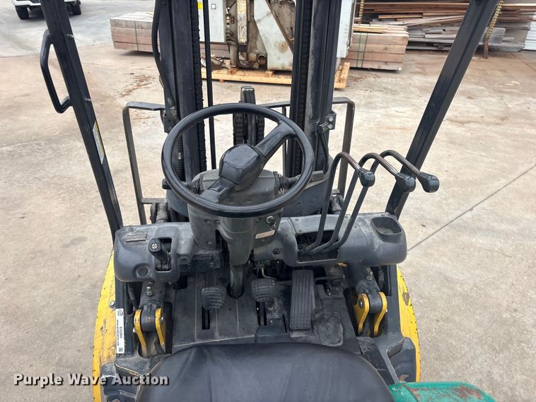 image for item EV2969 Komatsu FG30HT-14 forklift
