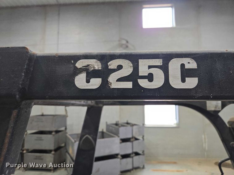 image for item EV5715 Clark C25C forklift