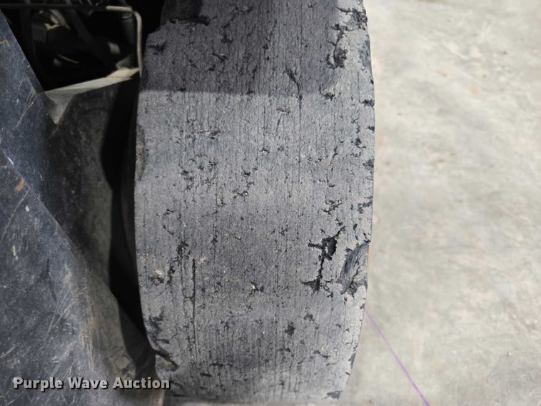 image for item EV5715 Clark C25C forklift