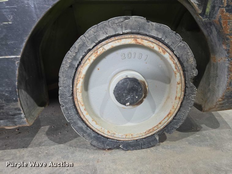 image for item EV5715 Clark C25C forklift