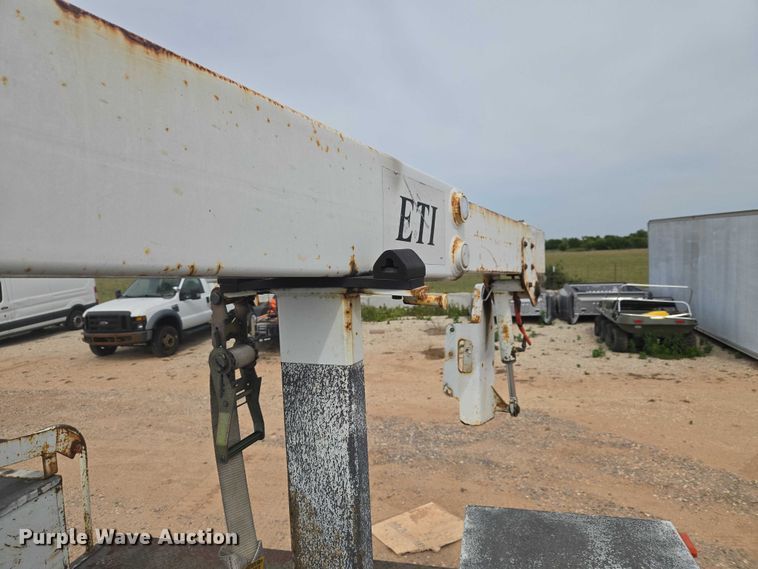 image for item EW0000 2006 Ford F450 Super Duty bucket truck