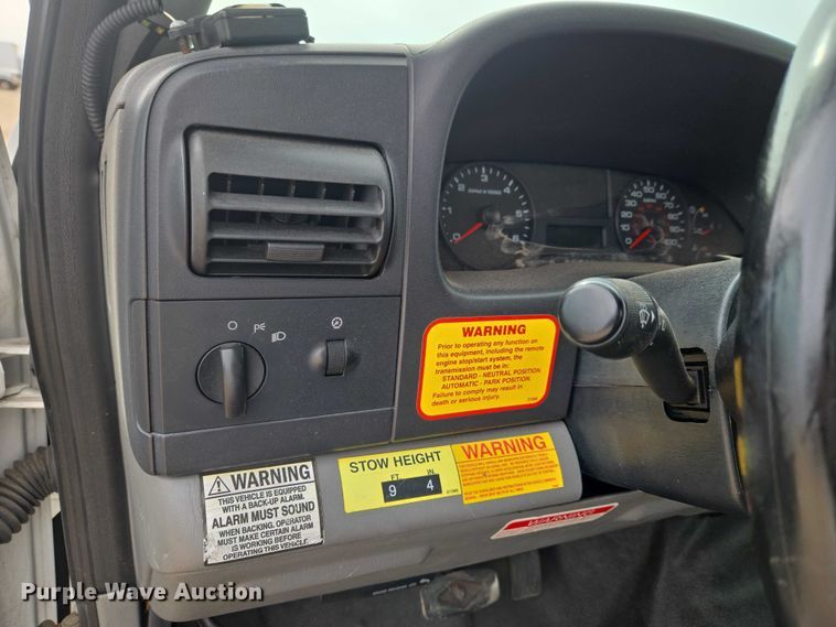 image for item EW0000 2006 Ford F450 Super Duty bucket truck