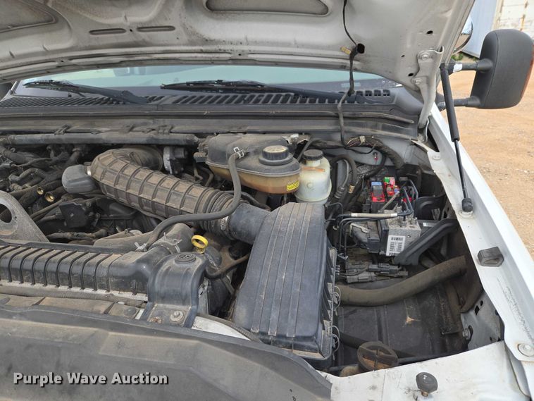image for item EW0000 2006 Ford F450 Super Duty bucket truck