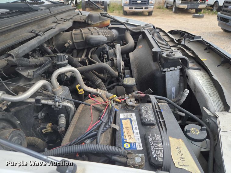 image for item EW0000 2006 Ford F450 Super Duty bucket truck
