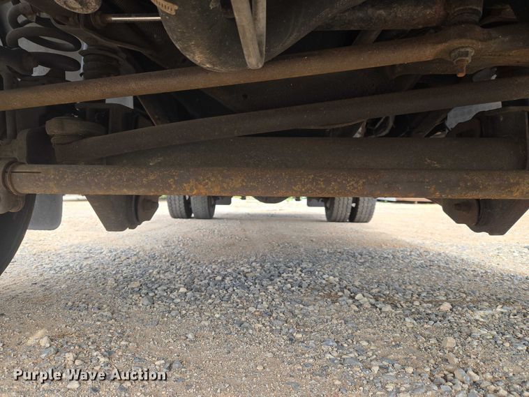 image for item EW0000 2006 Ford F450 Super Duty bucket truck
