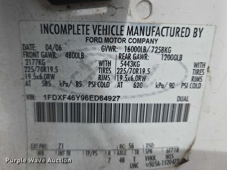 image for item EW0000 2006 Ford F450 Super Duty bucket truck