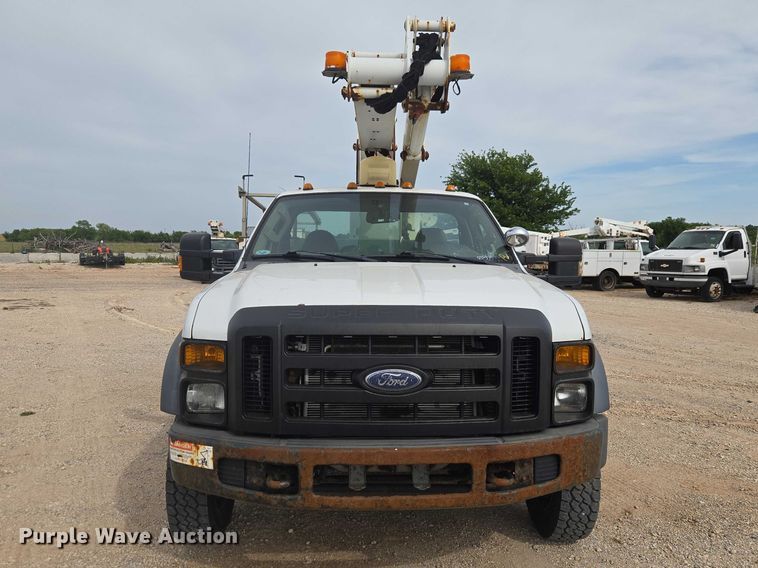 image for item EW0001 2009 Ford F450 Super Duty bucket truck