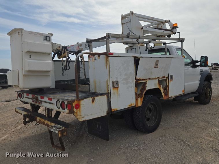 image for item EW0001 2009 Ford F450 Super Duty bucket truck
