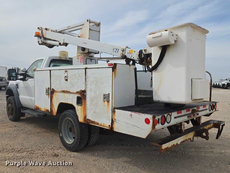 image for item EW0001 2009 Ford F450 Super Duty bucket truck
