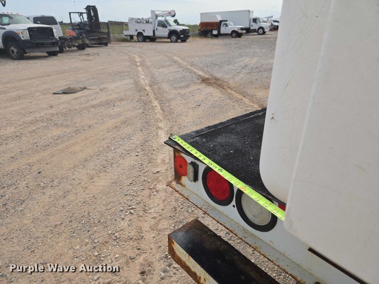image for item EW0001 2009 Ford F450 Super Duty bucket truck