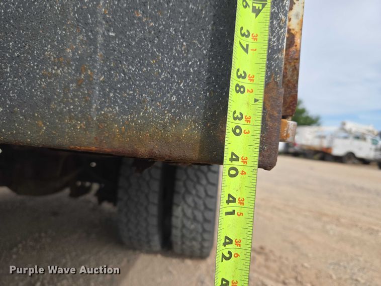 image for item EW0001 2009 Ford F450 Super Duty bucket truck