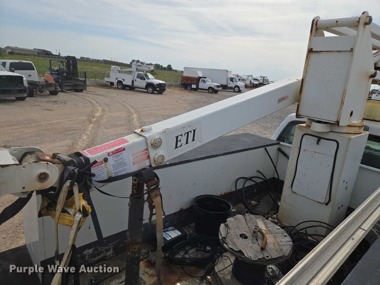 image for item EW0001 2009 Ford F450 Super Duty bucket truck