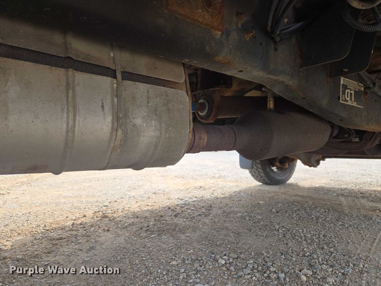 image for item EW0001 2009 Ford F450 Super Duty bucket truck
