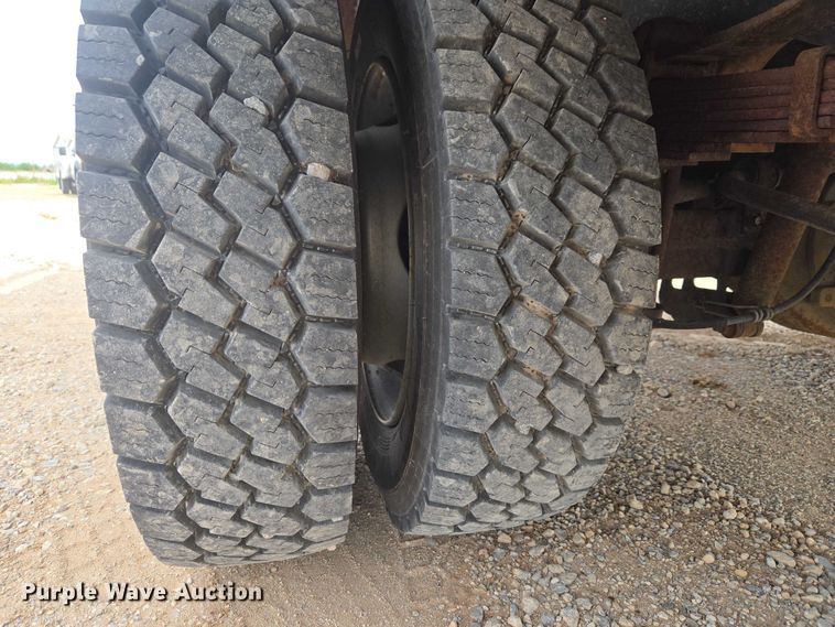 image for item EW0001 2009 Ford F450 Super Duty bucket truck