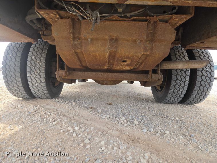 image for item EW0001 2009 Ford F450 Super Duty bucket truck