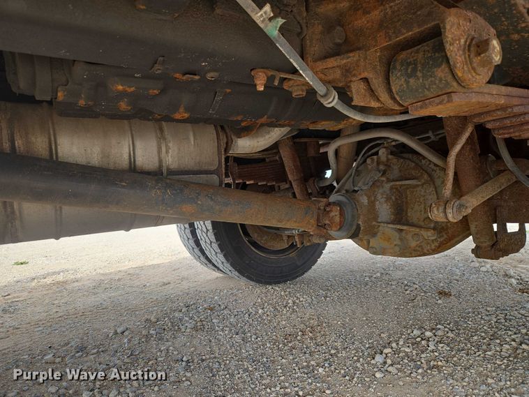image for item EW0001 2009 Ford F450 Super Duty bucket truck