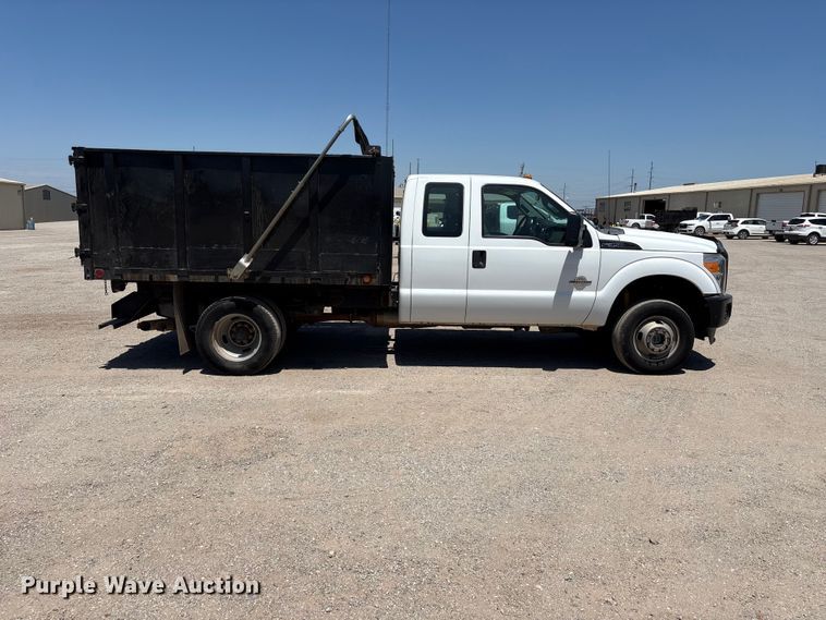 image for item EW0058 2012 Ford F350 Super Duty Ext. Cab dump bed pickup truck