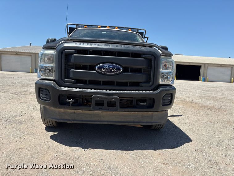 image for item EW0058 2012 Ford F350 Super Duty Ext. Cab dump bed pickup truck