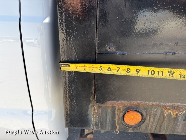 image for item EW0058 2012 Ford F350 Super Duty Ext. Cab dump bed pickup truck
