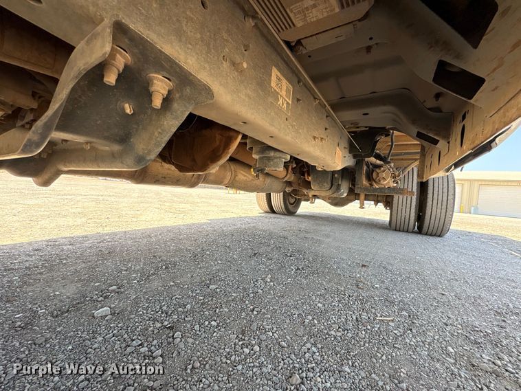 image for item EW0058 2012 Ford F350 Super Duty Ext. Cab dump bed pickup truck