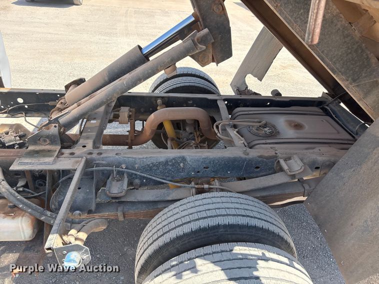 image for item EW0058 2012 Ford F350 Super Duty Ext. Cab dump bed pickup truck