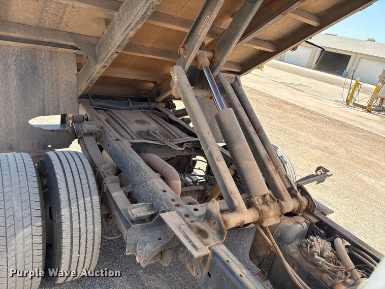 image for item EW0058 2012 Ford F350 Super Duty Ext. Cab dump bed pickup truck