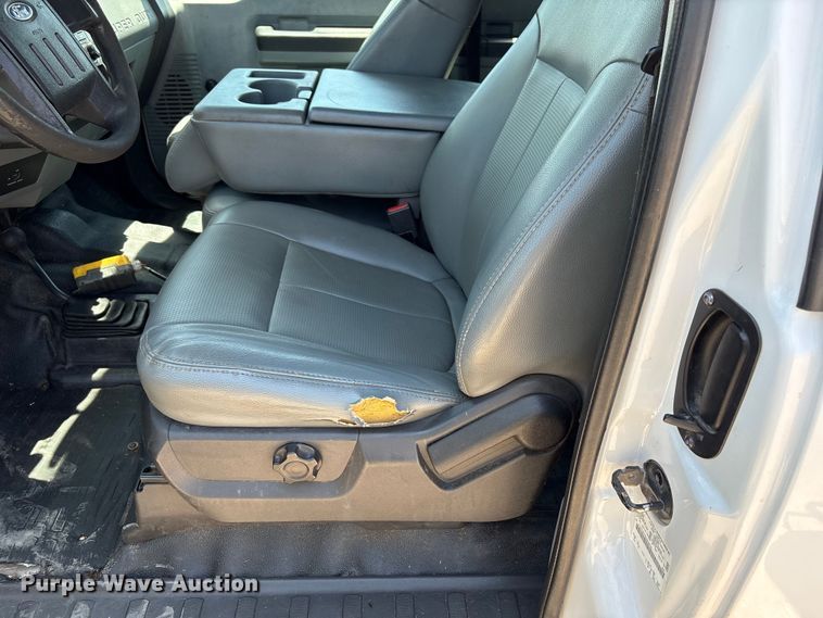 image for item EW0058 2012 Ford F350 Super Duty Ext. Cab dump bed pickup truck