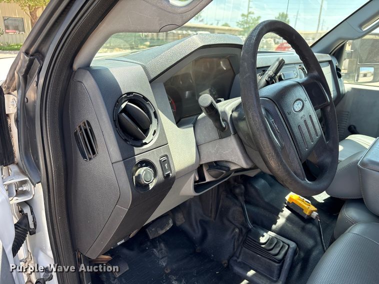 image for item EW0058 2012 Ford F350 Super Duty Ext. Cab dump bed pickup truck