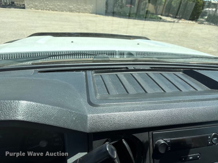 image for item EW0058 2012 Ford F350 Super Duty Ext. Cab dump bed pickup truck