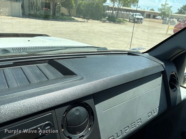 image for item EW0058 2012 Ford F350 Super Duty Ext. Cab dump bed pickup truck